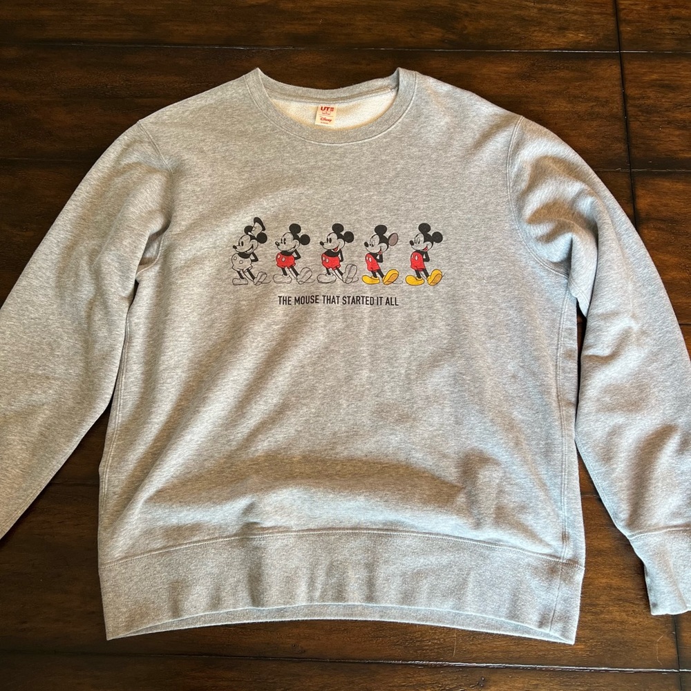 "The mouse that started it all" Uniqlo X Disney Sweatshirt